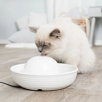 Bebedero Fuente Trixie Vital Flow De Cerámica - Imagen 4